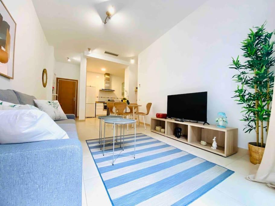 Stylish Apartment With Terrace On The Beachfrom Valenza Esterno foto
